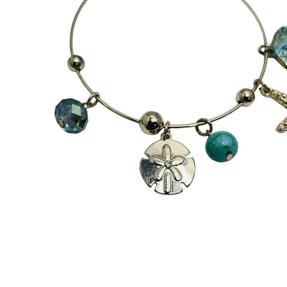 Beach Theme Gold Tone Bangle Bracelet W/Sand Dollar, Starfish & Bead Charms 5512 - Picture 2 of 4